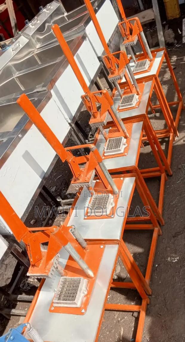 Orange Coloured Decent Chips Cutter - main view