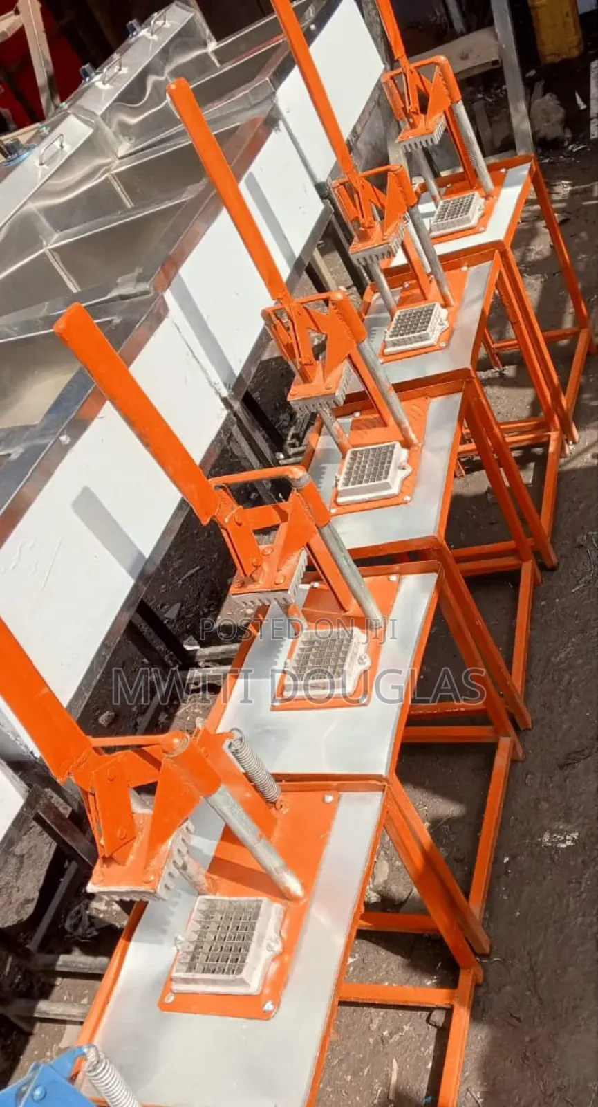 Orange Coloured Decent Chips Cutter