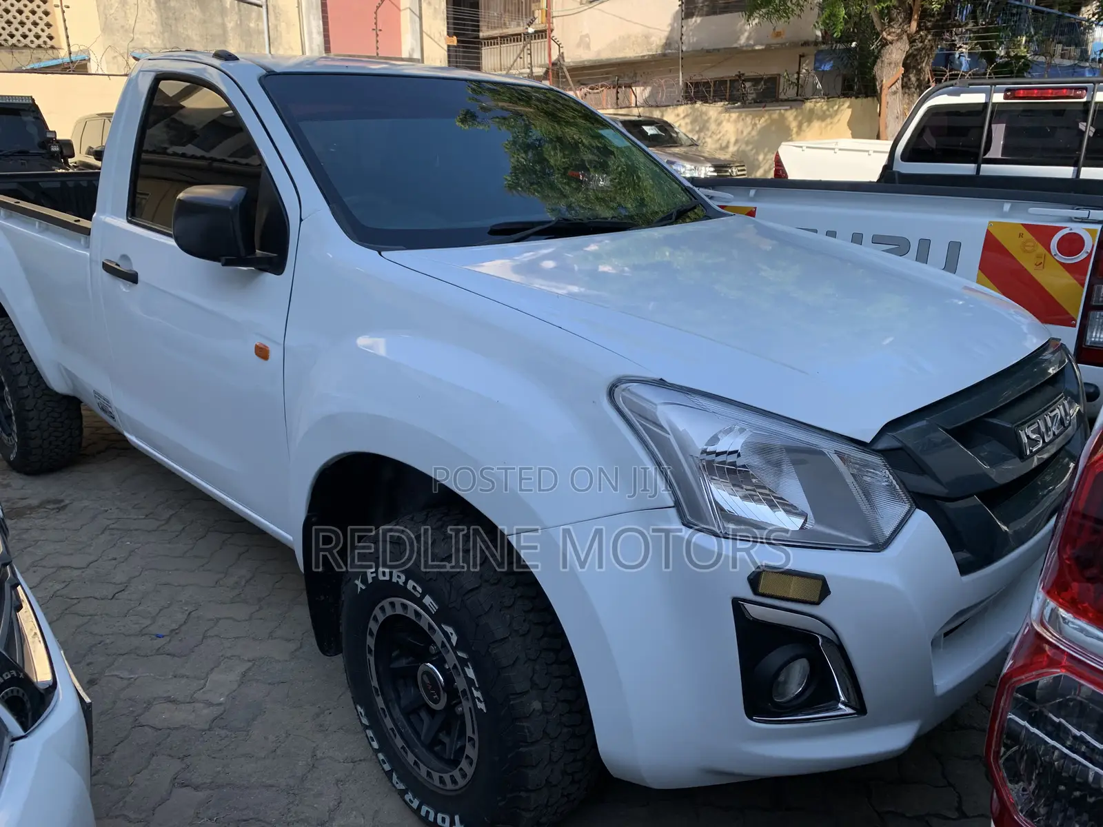 Isuzu D-MAX 2017 White