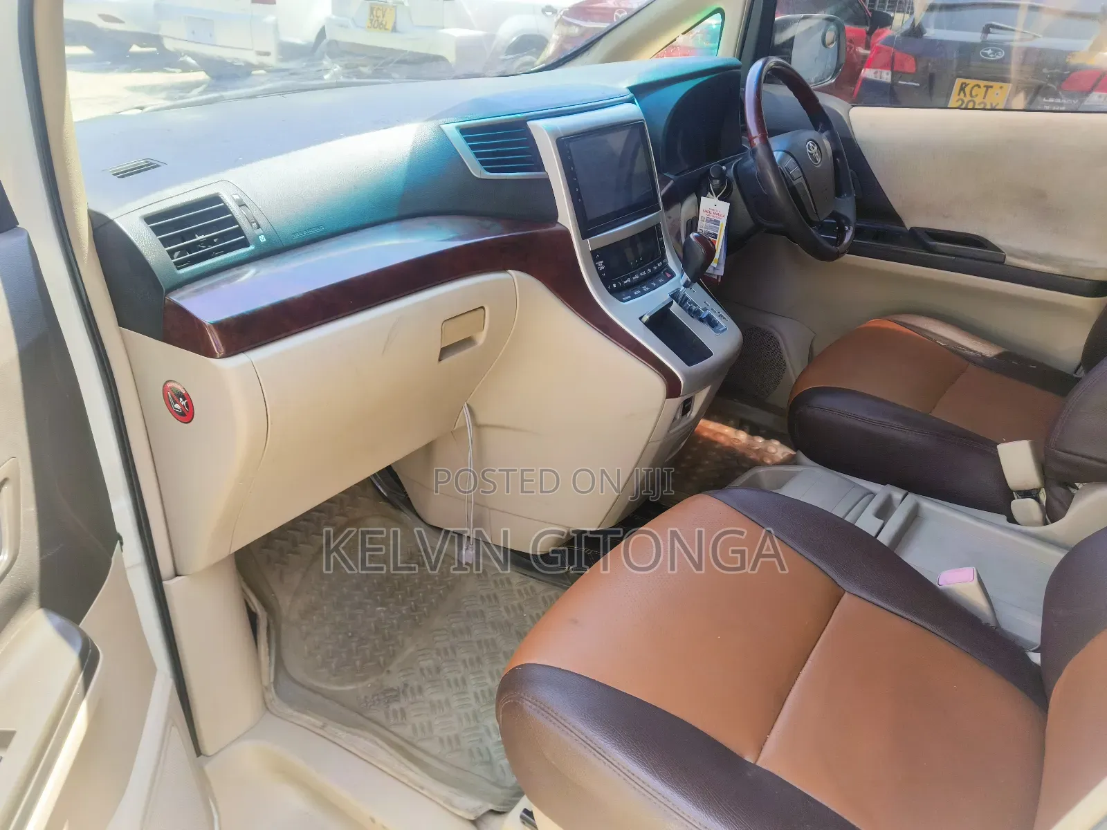 Toyota Alphard 2012 White