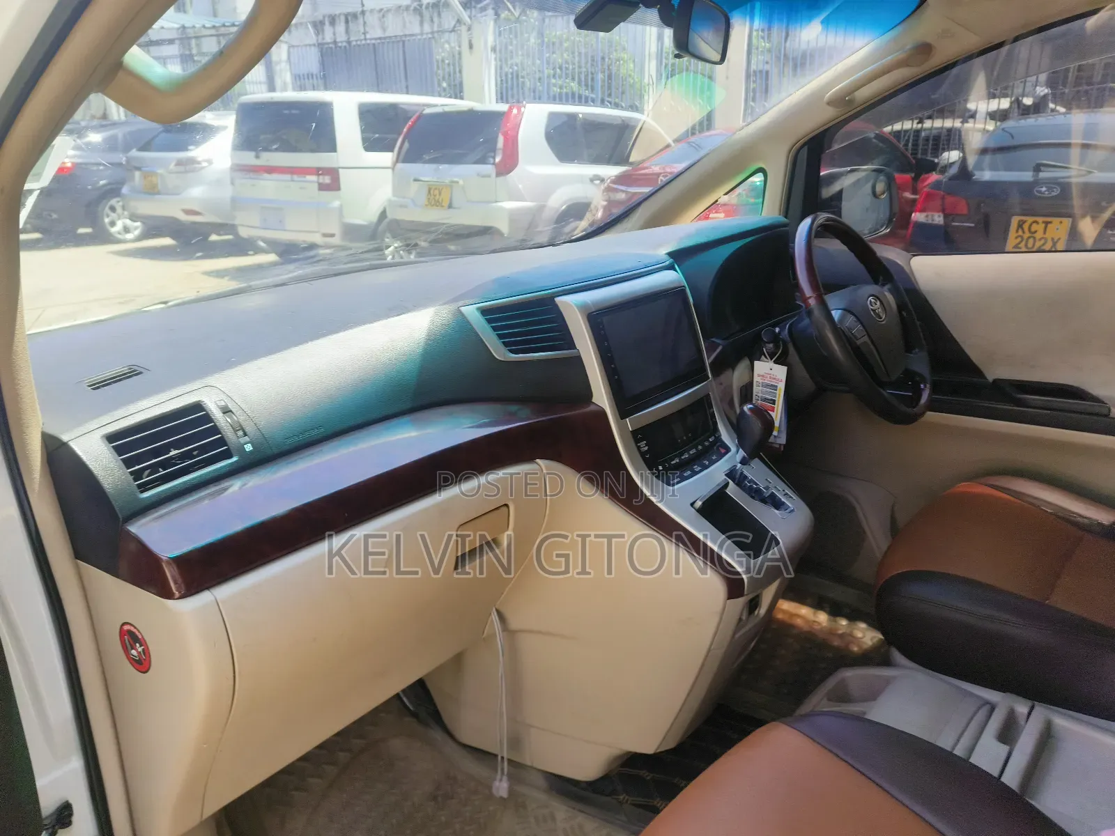Toyota Alphard 2012 White
