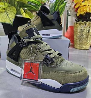 Jordan 4 Olive Green Sneakers - thumbnail 2