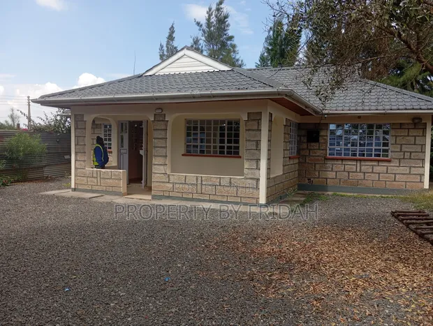 4bdrm Bungalow in Kitengela for rent