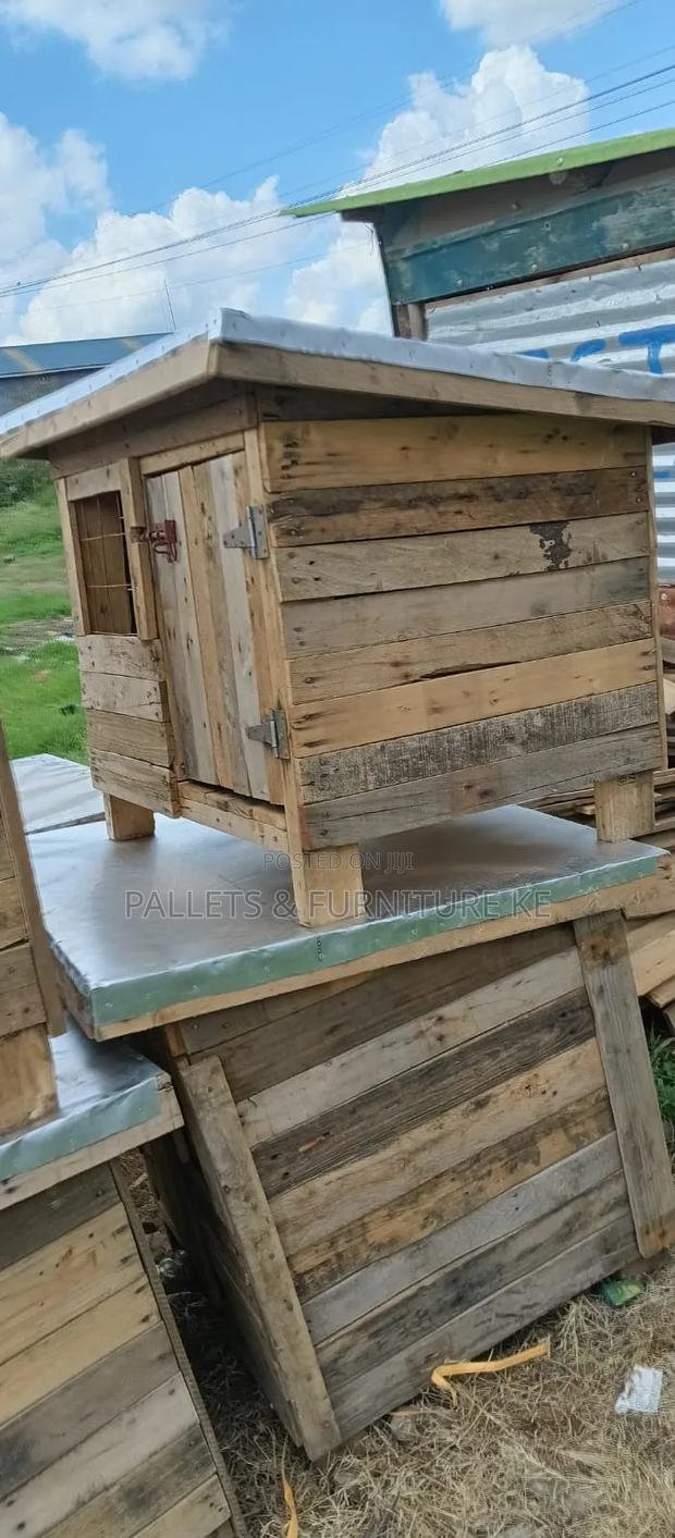 Repawcycled Kennel - main view