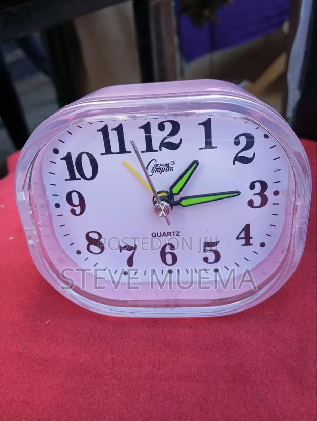 Alarm Quartz Clock - thumbnail 2
