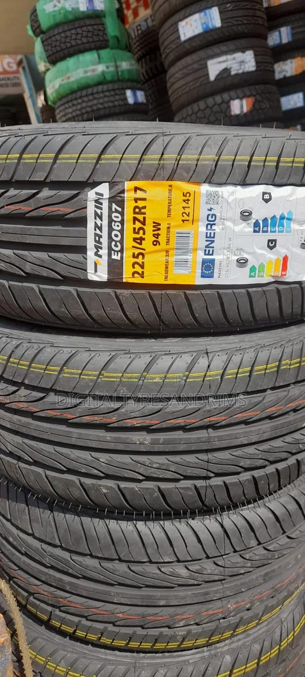 225/45r17 Mazzini Tyres Brand New - main view