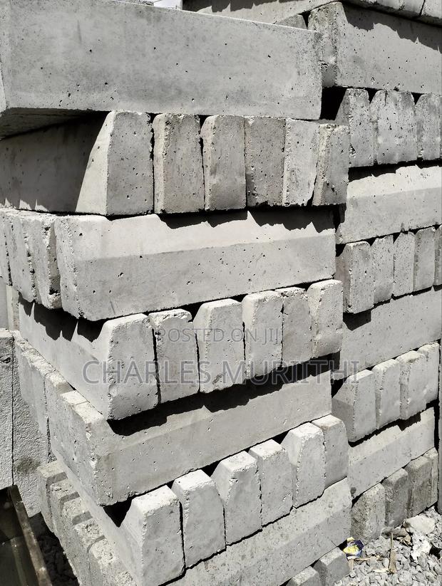 Roadkerbs (Kerbs)