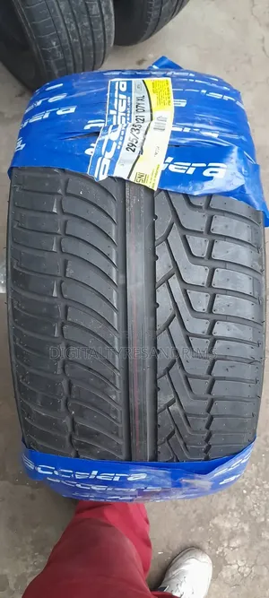 295/35r21 Accelera Tyres Made in Indonesia Brand New