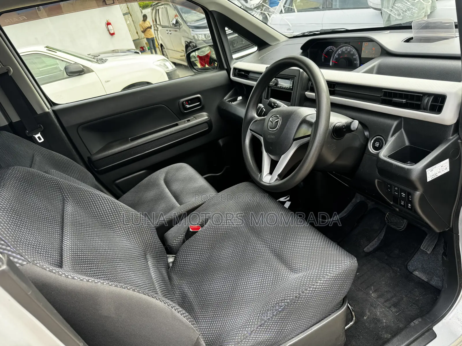 Mazda Flair 2017 Silver