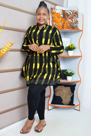 Very Elegant Top Dress And
Tight
