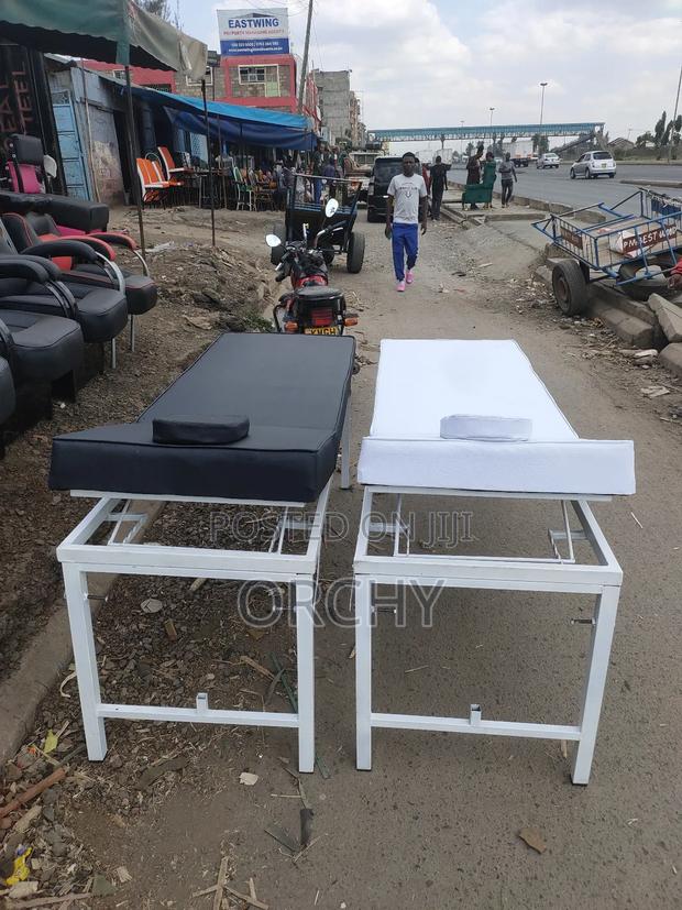 Massage Bed / Hospital Bed - thumbnail 3