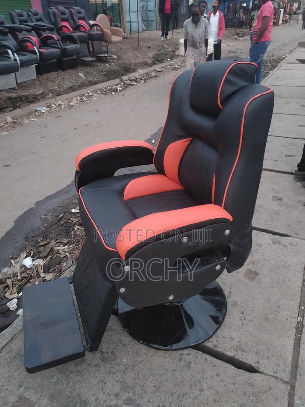 Kinyozi Seats/ Barber Seats - thumbnail 2
