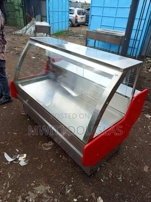 The Modern Model 6 Fits Meat Chiller