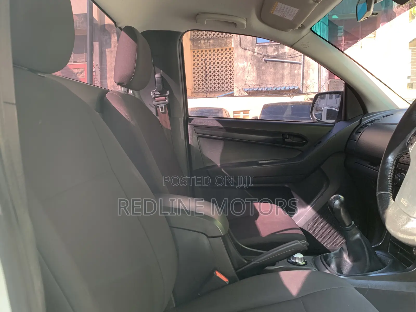 Isuzu D-MAX 2021 White