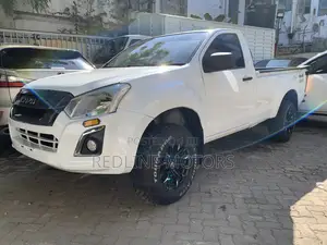 Isuzu D-MAX 2021 White