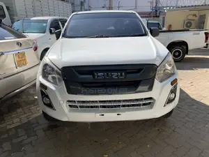 Isuzu D-MAX 2021 White