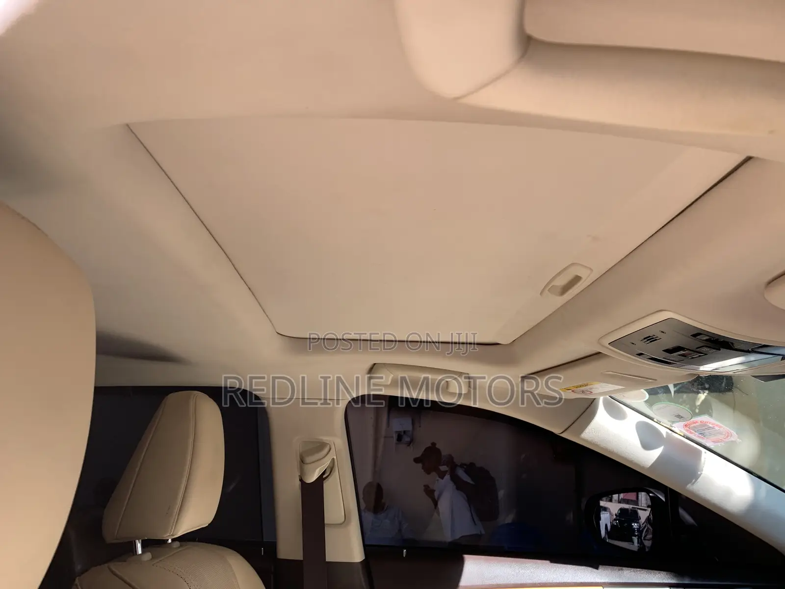 Lexus RX 300 2018 Gold
