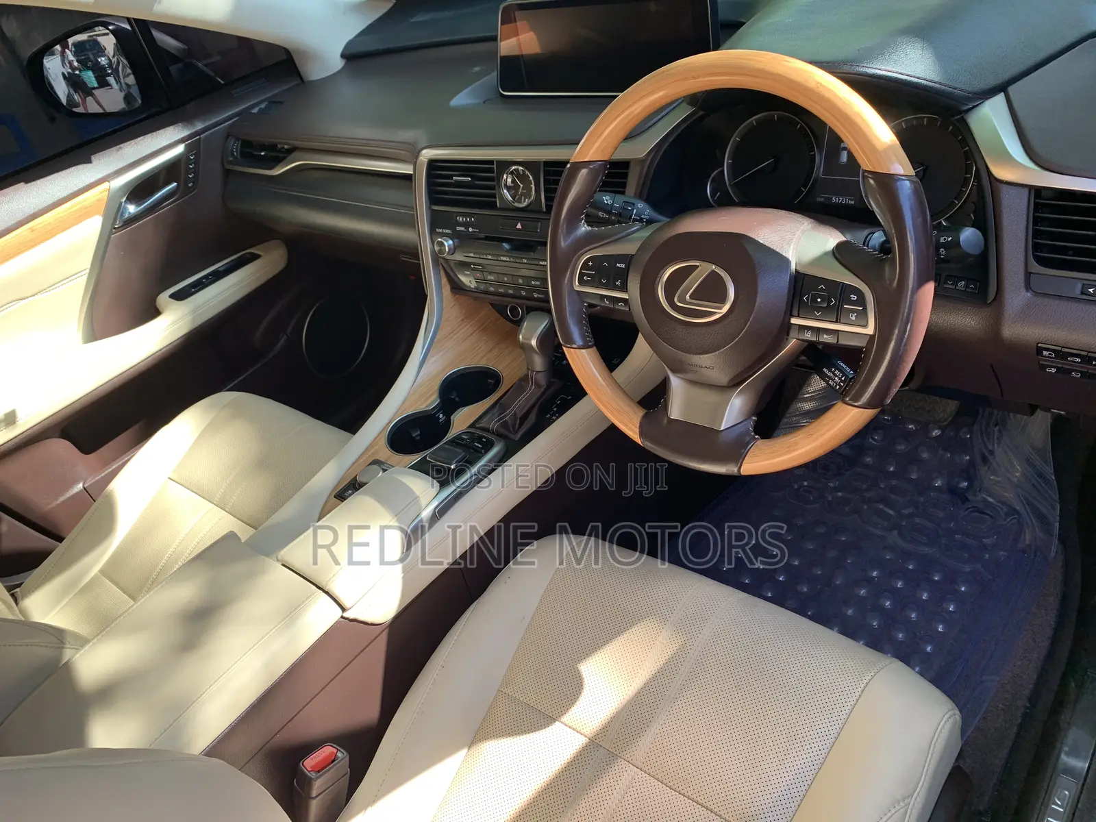 Lexus RX 300 2018 Gold