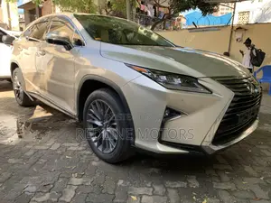 Lexus RX 300 2018 Gold