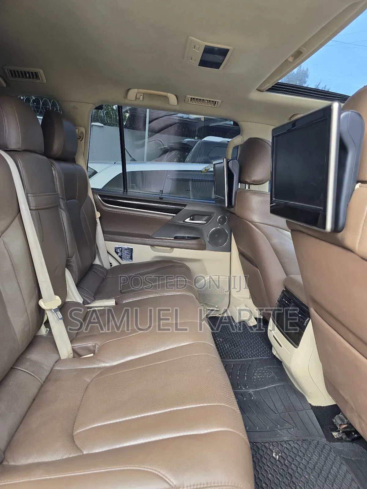 Lexus LX 2016 Black