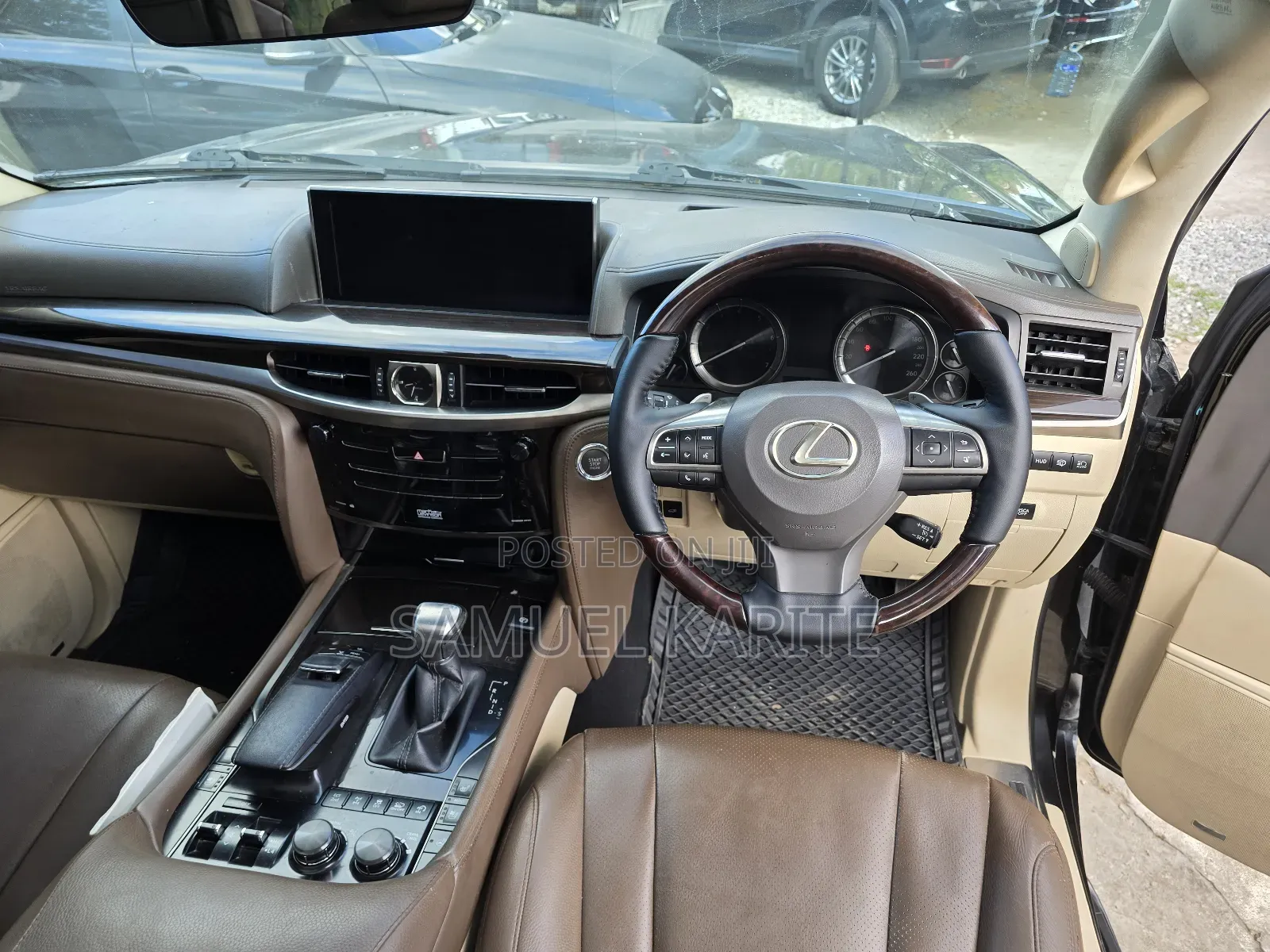 Lexus LX 2016 Black