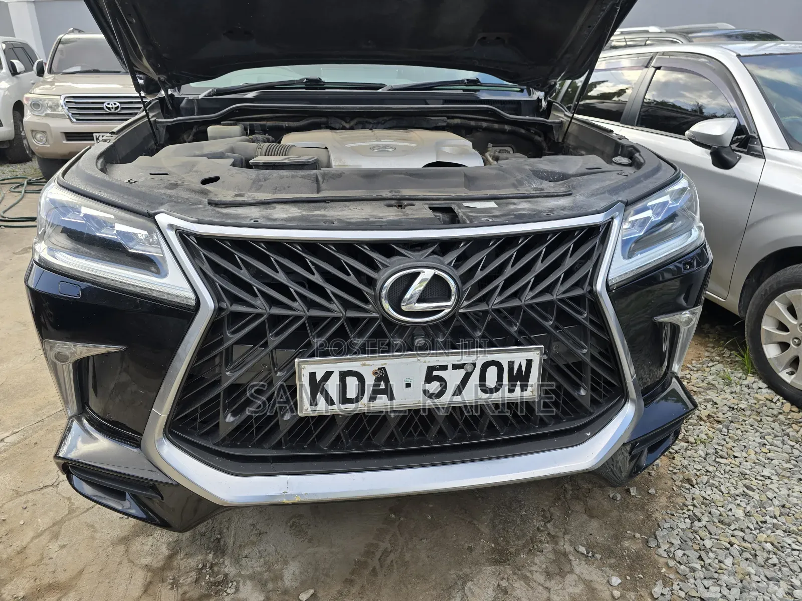 Lexus LX 2016 Black