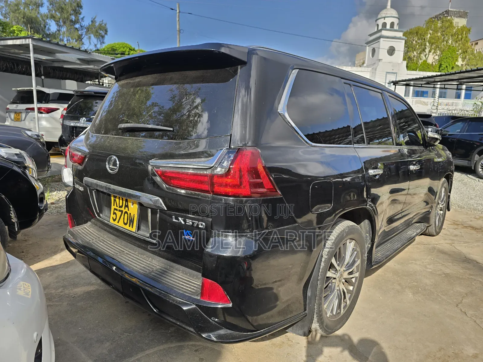 Lexus LX 2016 Black