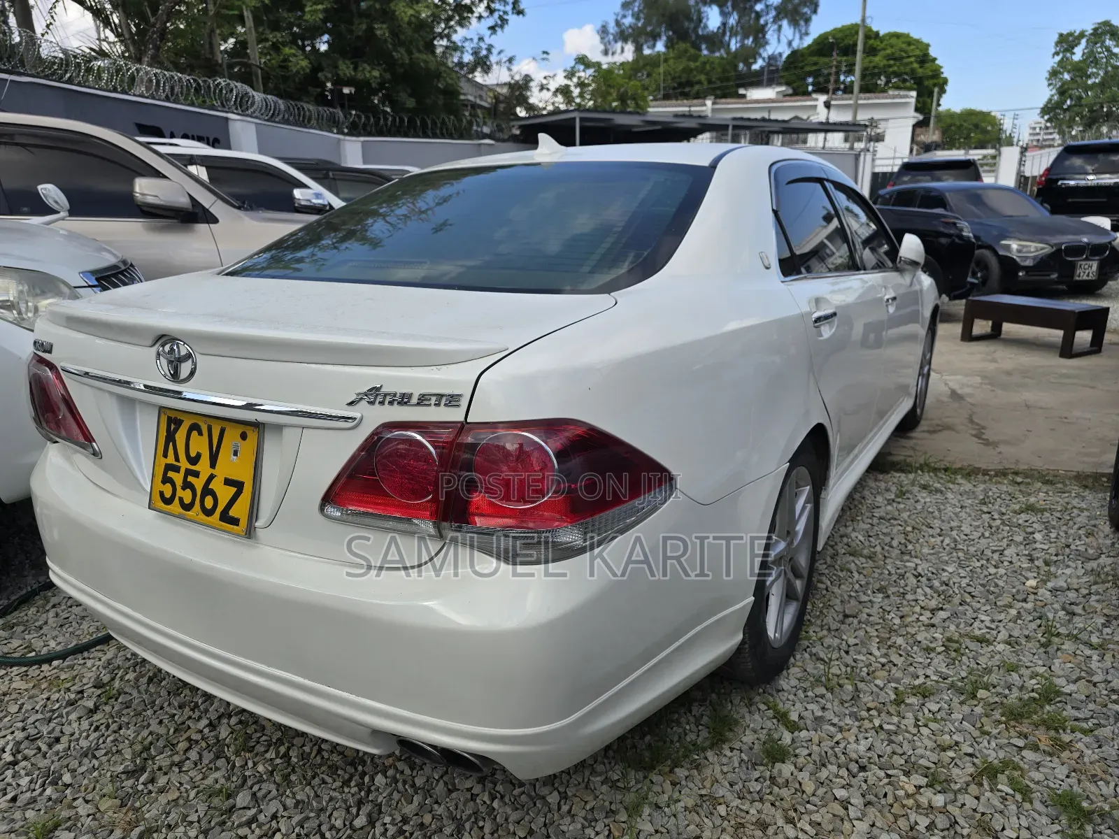 Toyota Crown 2013 White