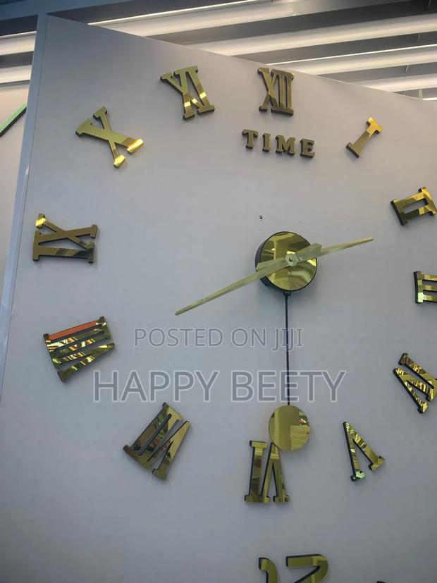*Acrylic Wall Clock (Diy Numbers)