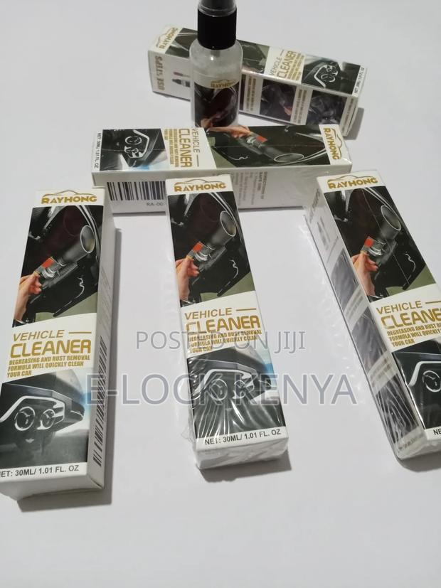 Multifunctional Rust Cleaner for Vehicles