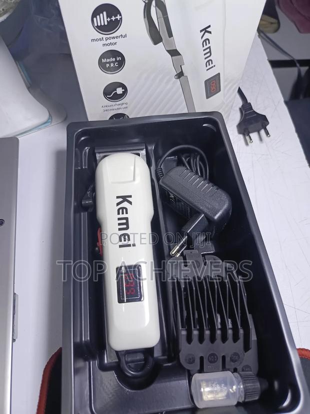 Quality Rechargeable Hair Clipper/Kemei Hair Trimmer