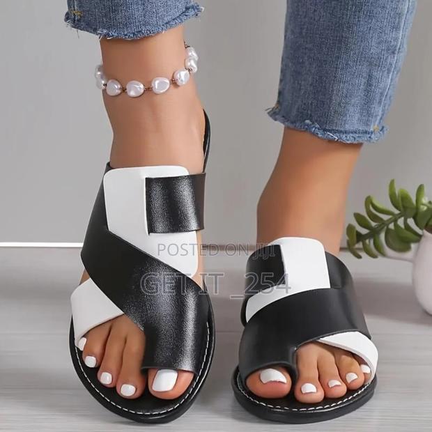 *Ladies Leather Sandals Sizes 37,38,39,40,41,42,43 - main view