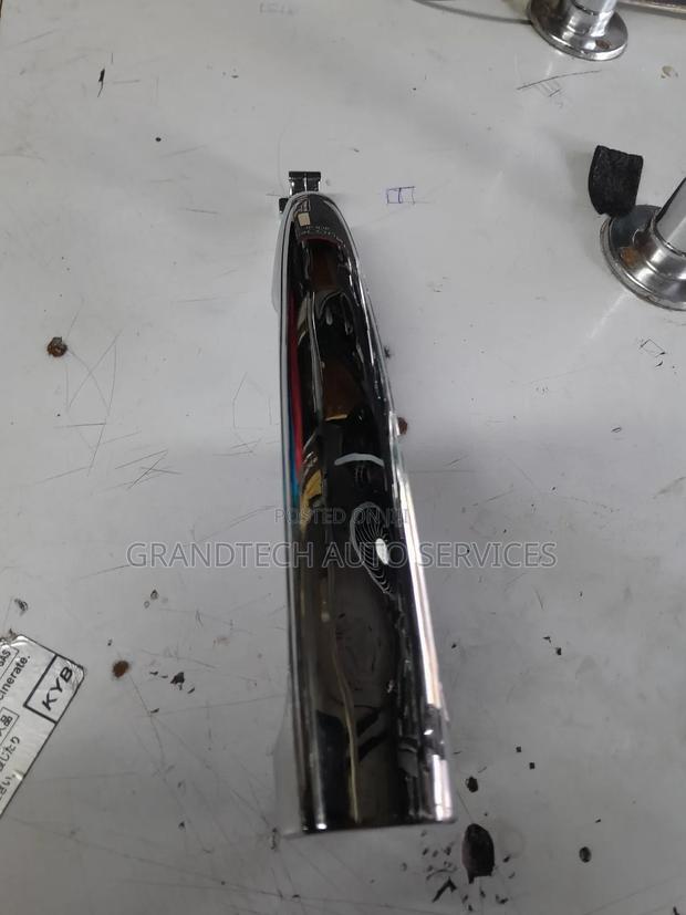 Noah/Voxy Sliding Door Chrome Handle. - main view