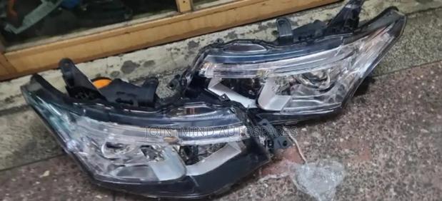 Outlander 2015 Xenon Headlight