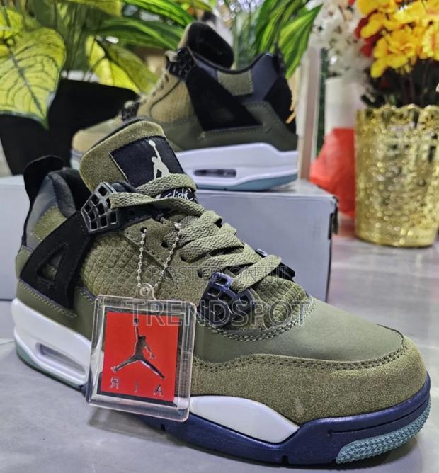 Jordan 4 Olive Green  Sizes 39-45. At 3200 KSH