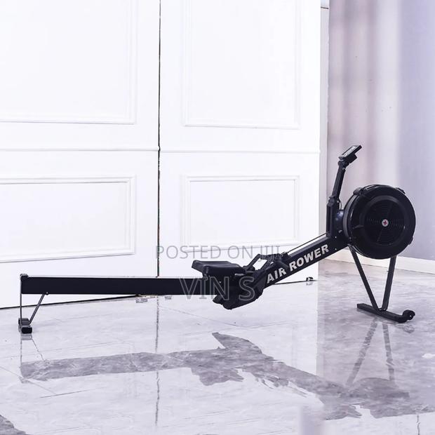 Air Rowing Machines" Aîr Rowîng Machînes/Ãir Ròwing Màchines