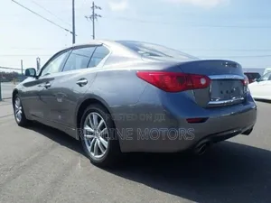Nissan Skyline 2014 Gray