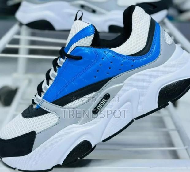 Dior Home 
Size 40__________44.
Price *Ksh3500* - thumbnail 2