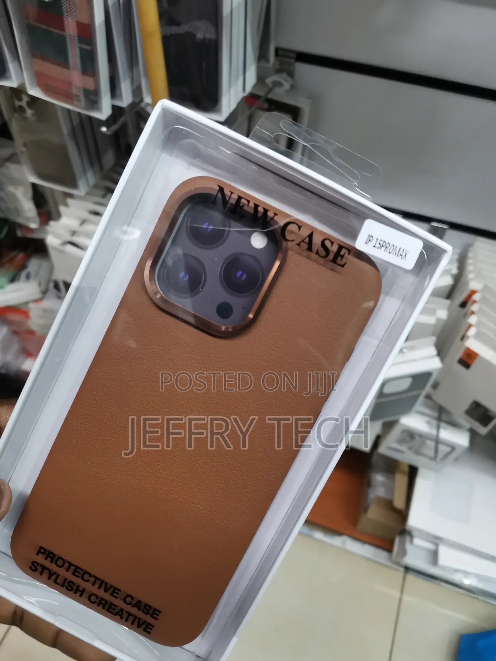 iPhone 15 Pro Max Leather Shell Case Metal, Magsafe - Brown