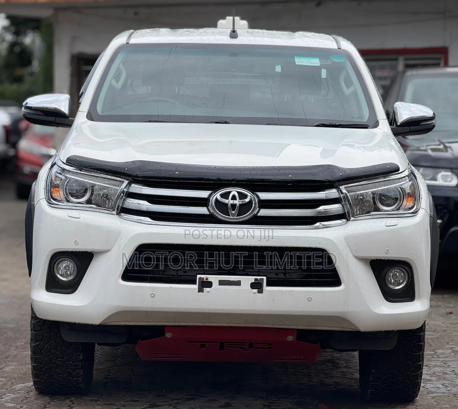 Toyota Hilux 2019 White