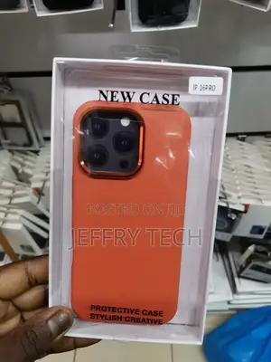 iPhone 16 Pro Leather Case With Magsafe Camera Frame