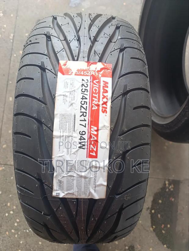 225/45r17 Maxxis Maz1
