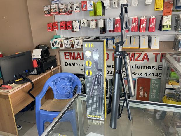 1.7m Length, Selfie Stick Tripod With Grip Handle - thumbnail 2