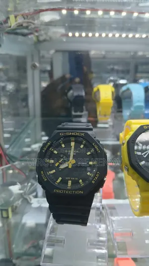 G Shock Watch WR20BAR Digital/Analogue Wrist Watch