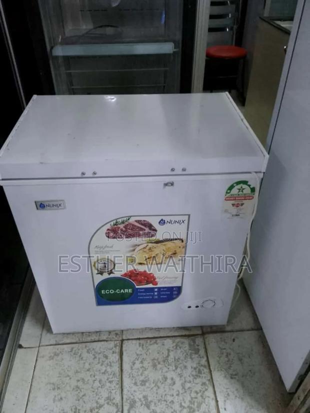 Nunix Deep Freezer 250l - main view