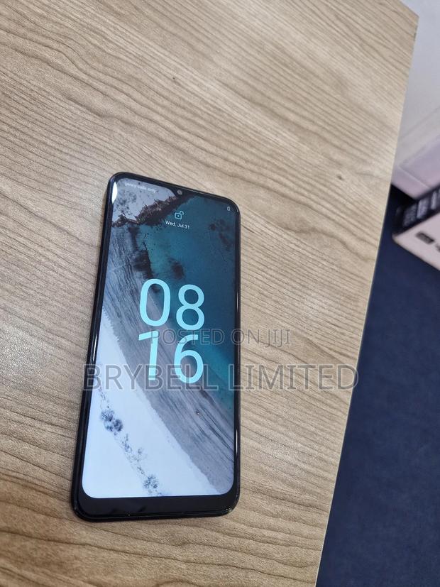 Nokia C32 128 GB Black - thumbnail 3