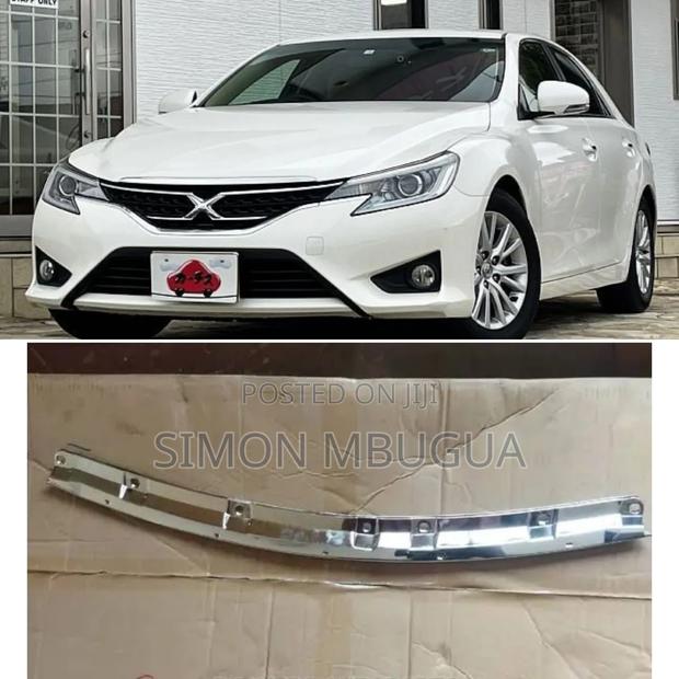 Mark X 2012 - 2014 Bonnet Chrome