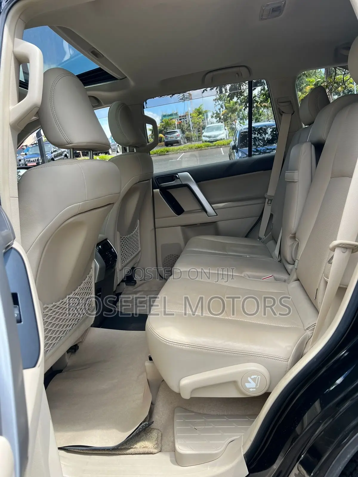Toyota Land Cruiser Prado 2018 Black
