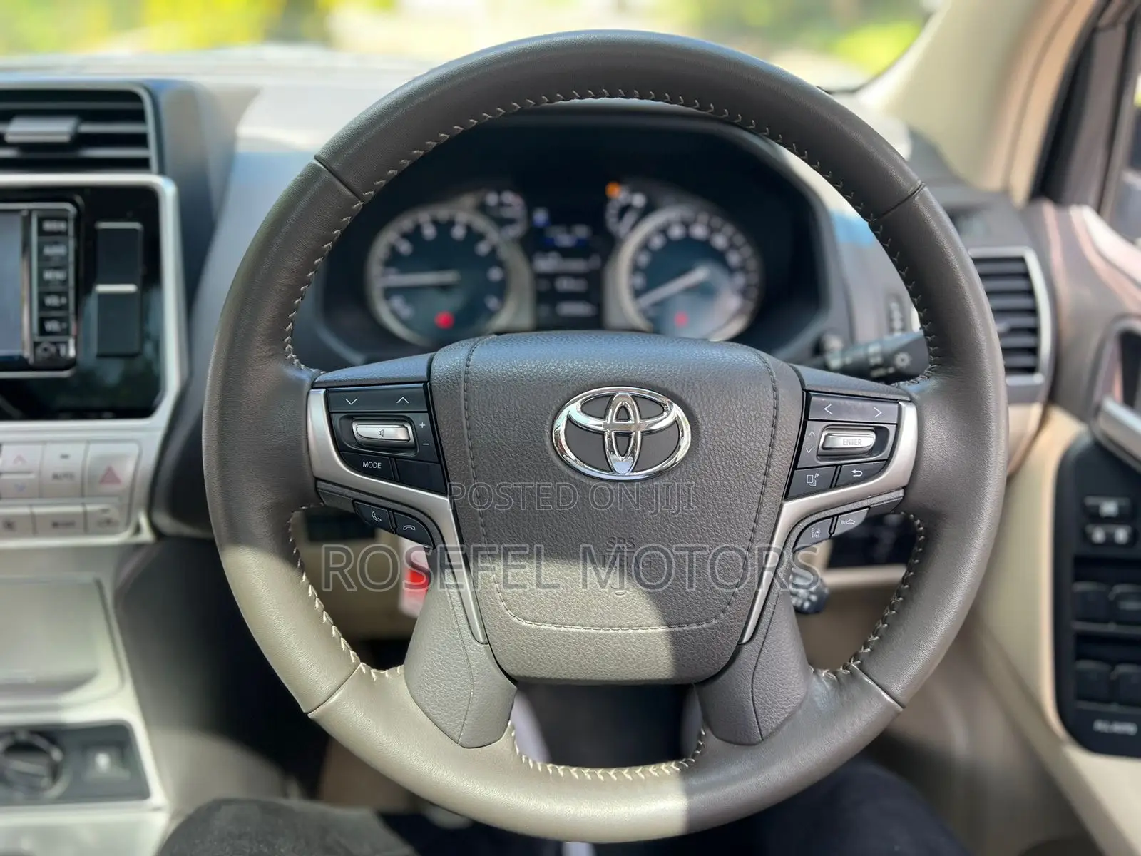 Toyota Land Cruiser Prado 2018 Black