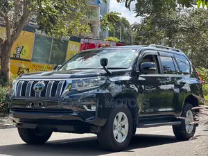 Toyota Land Cruiser Prado 2018 Black